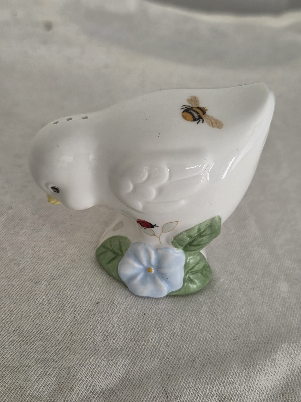 Lenox White Ceramic Bird Salt Shaker with Blue Flower and Bee Motif
